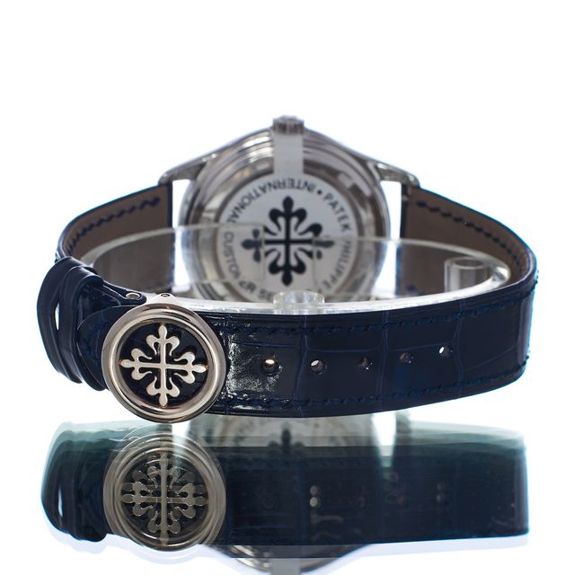 Patek Philippe Complications 5147G-001 Image 3